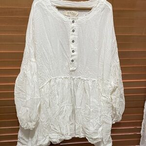 Ivy Jane White Textured Blouse